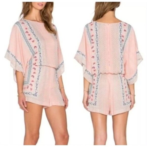 BCBGMaxazria "Caiti" Shadow Blush Printed Kimono Sleeve Romper Size S NWT 8033 - Picture 1 of 13